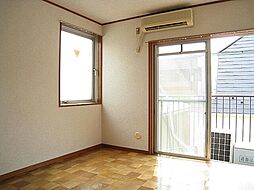 メゾン小名 3階1Kのリビング/ダイニング