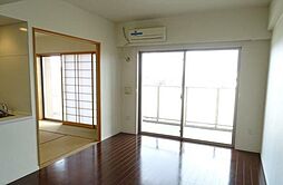 アンビシャスヒル船橋 5階3LDKのリビング/ダイニング