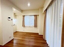 三田ハウス 2階1LDKのリビング/ダイニング