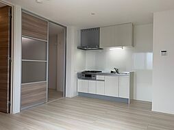 アヴァンス梅田 3階1LDKのリビング/ダイニング