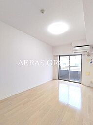 ラ・ボーン・ヴィ平井 5階ワンルームのリビング/ダイニング