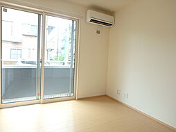 ジーヴォ ソレイユ 202 2階1LDKのリビング/ダイニング