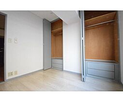 ＡＫＫレジデンス新宿 402 4階1LDKのリビング/ダイニング