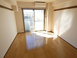 Cs II 303 3階ワンルームのリビング/ダイニング