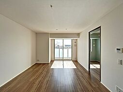 ザ・パークハウス神戸ハーバーランドタワー 605 6階2LDKのリビング/ダイニング