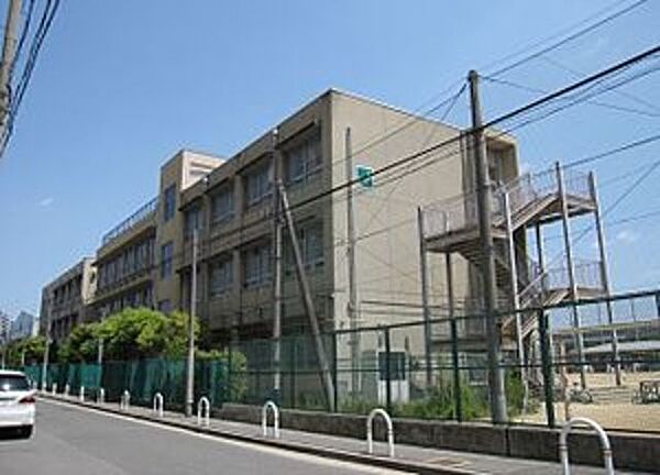 画像23:堺市立大浜中学校 645m