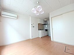 ハウスあすなろ 2階ワンルームのリビング/ダイニング