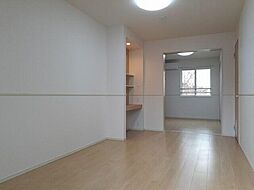 MKガーデンテラス 2階1LDKのリビング/ダイニング