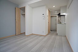 そよ風と窓辺のアールグレイ 103 1階1Kのリビング/ダイニング