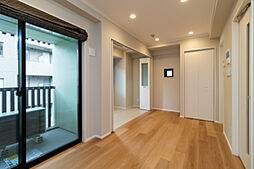 イル　ジラソーレ 4階1DKのリビング/ダイニング