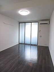 フォンターナ・コート 201 2階ワンルームのリビング/ダイニング