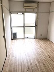 シャトルタウンＢ棟 203 2階1Kのリビング/ダイニング