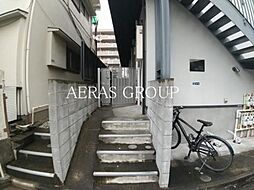 4 / 4
