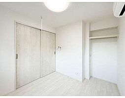 ルリアン西新宿 2階1LDKのリビング/ダイニング