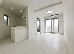 グランメール春日野道 203 2階1LDKのリビング/ダイニング