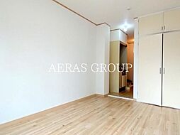 アールハイム 2階ワンルームのリビング/ダイニング