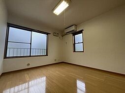 ピース・スクウェア鶴見II 2階1Kのリビング/ダイニング