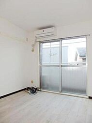 ユースフル第一初台 4階ワンルームのリビング/ダイニング