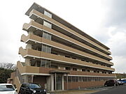 ファーストクラス中央インター 4階 築15年9ヶ月の賃貸物件