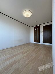 ラポール向陵 102 1階1Kのリビング/ダイニング