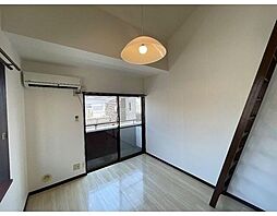 パールハイム 2階ワンルームのリビング/ダイニング