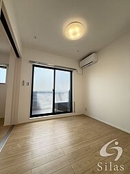 阪急伊丹線 稲野駅 徒歩6分の賃貸アパート 3階1LDKのリビング/ダイニング