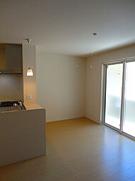 サニーガーデン鶴見 3階1LDKのリビング/ダイニング