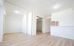 ウエリスアーバン水天宮前 13階2LDKのリビング/ダイニング