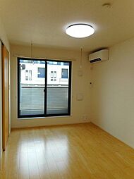 ルミエール　モンドＢ 205 2階1LDKのリビング/ダイニング