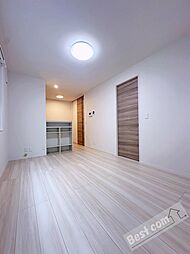 WEST GARDEN HILLS 1階1LDKのリビング/ダイニング