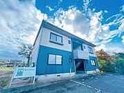巻駅より徒歩5分 築27年8ヶ月 2階建の賃貸物件