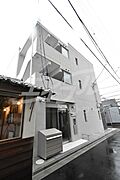 吹田駅より徒歩3分 3階 築4年9ヶ月の賃貸物件