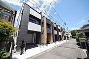 古淵駅より徒歩11分 築3年 3階建の賃貸物件