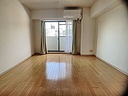 ロイヤルヒル神戸三ノ宮 1304 13階1LDKのリビング/ダイニング