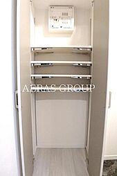 ウェルスクエアイズム渋谷本町 3階1Kの室内