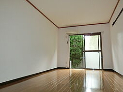 ヴィラ中山 1階1Kのリビング/ダイニング