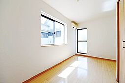 京急本線 新馬場駅 徒歩4分の賃貸マンション 3階1Kのリビング/ダイニング