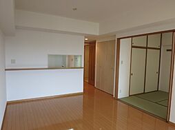 リーベスト東中山ステーションフロント 9階3LDKのリビング/ダイニング