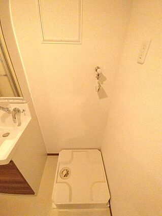 アムールフレグランスムーン_内装_0