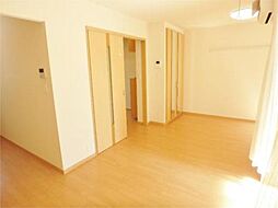 スカイヒルズアキ 101 1階1Kのリビング/ダイニング