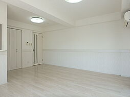 JR総武線 本八幡駅 徒歩3分の賃貸マンション 4階1Kのリビング/ダイニング