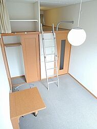 レオパレスワールド山中 2階1Kのリビング/ダイニング