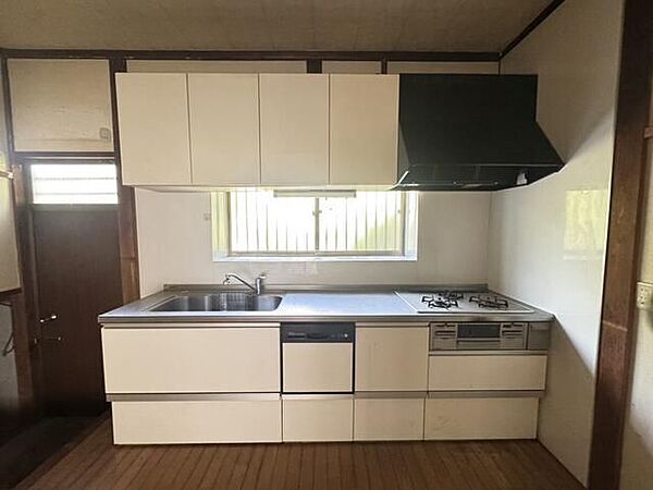 detached 東京都稲城市東長沼801

地図を見る