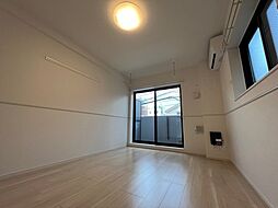 ル　コンフィーエ　サンカント 2階1Kのリビング/ダイニング