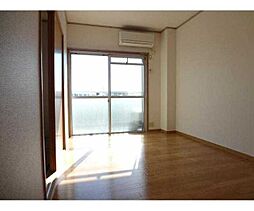 京王高尾線 めじろ台駅 徒歩10分の賃貸マンション 3階2DKのリビング/ダイニング