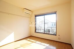 レアール 201 2階1Kのリビング/ダイニング