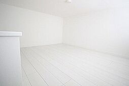 ラルーチェ平井 2階1Kのリビング/ダイニング