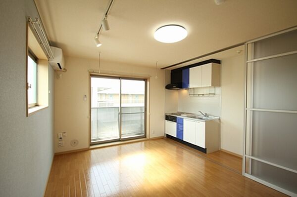ｒｅｓｐｅｃｔｅｒ 301 埼玉県草加市金明町 賃貸マンション1r 3階 30 00 シャーメゾンショップ 有限会社フレンドホーム の詳細情報 賃貸スタイル 物件id