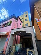 鳳駅より徒歩2分 3階 築18年9ヶ月の賃貸物件