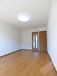 ワンズワン 102 1階1Kのリビング/ダイニング